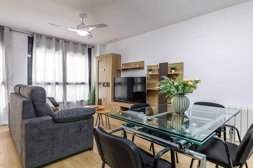 Moderno Apartamento Con Ac En Lorenzo Casanova Leilighet Alicante Eksteriør bilde