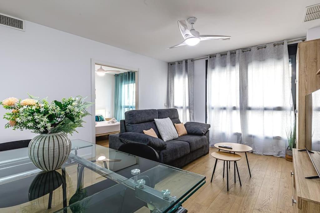 Moderno Apartamento Con Ac En Lorenzo Casanova Leilighet Alicante Eksteriør bilde